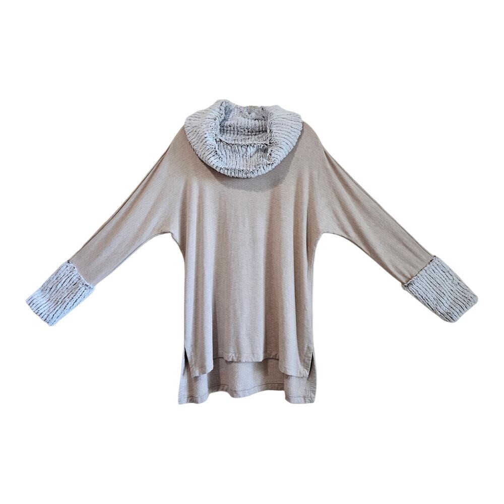 SOFT SURROUNDINGS Women XL Apres Tunic Top Beige Faux Fur Collar Cuffs Soft 46"